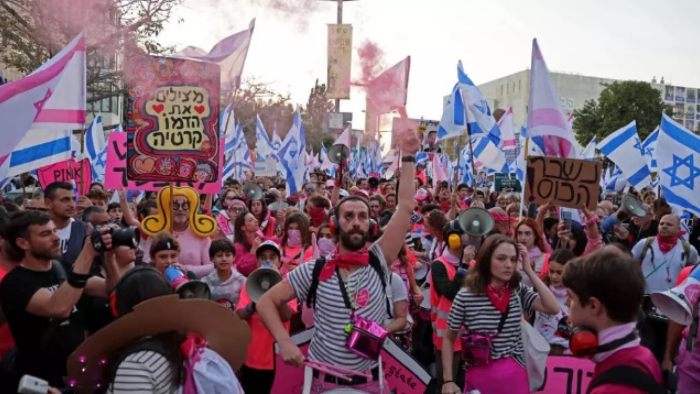 İsrail'den Göç Rekoru: Savaş ve Siyasi Baskılar Solcuları Kaçırıyor