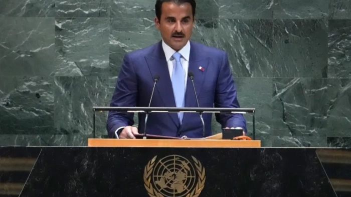 Katar Emiri İsrail'i ateşkes görüşmelerini sabote etmekle suçladı