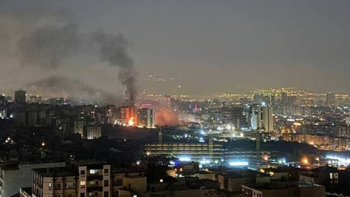 Tel Aviv’de füze alarmı: Yemen’den peş peşe saldırılar